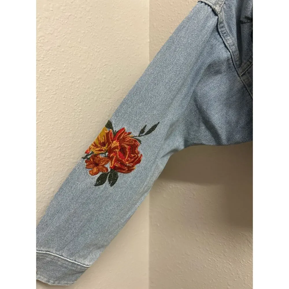 BDG urban outfitters cropped denim jacket floral embroidery jean jacket raw hem - Picture 6 of 12